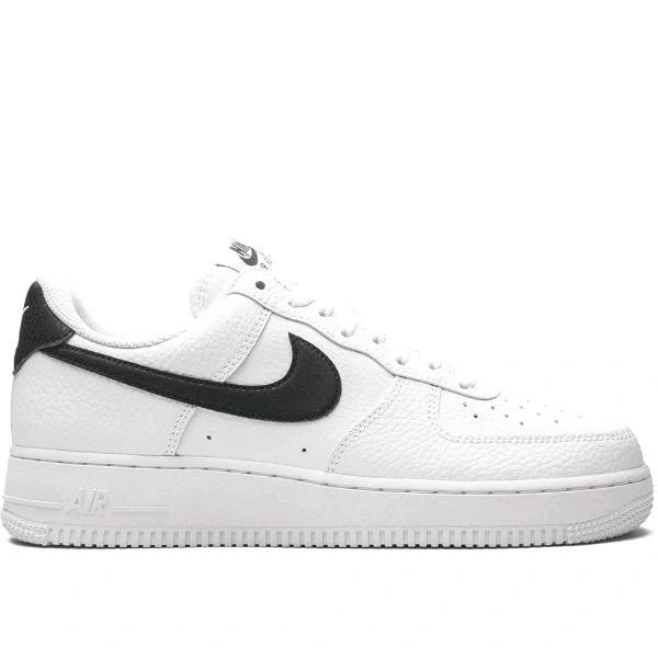 Nike - AF1 BLACK & WHITE